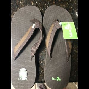 Sanuk Flip Flops